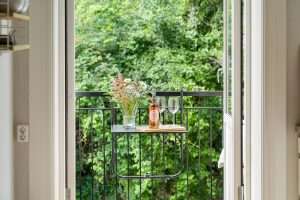 no-drill small space patio furniture for apartments